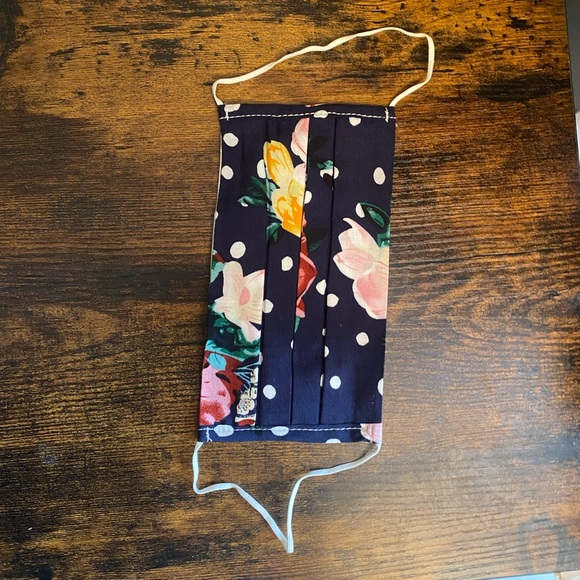 Reusable Mask Bundle (8) - Picture 4 of 10